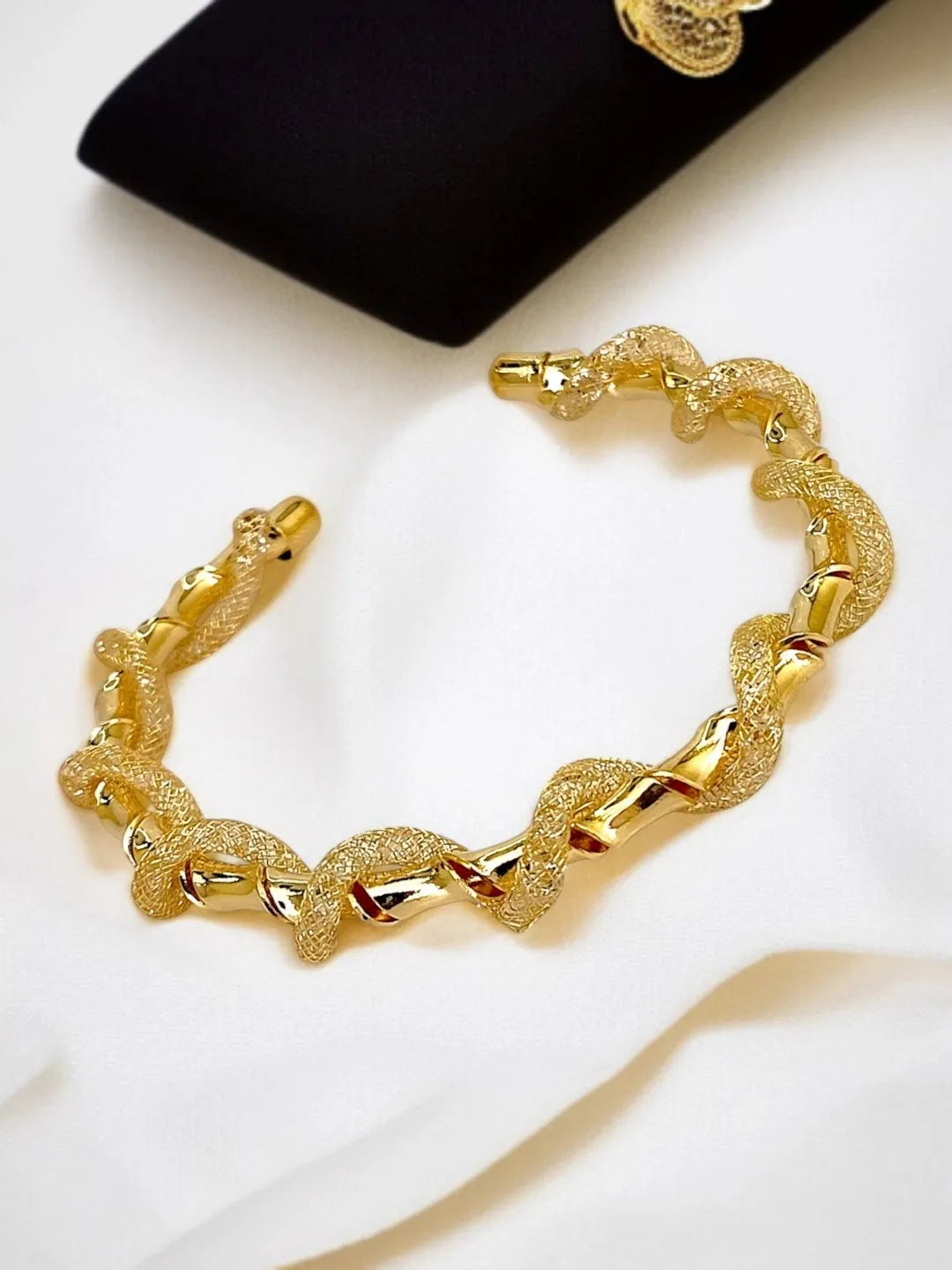 Gold Plated Twisted Bracelet