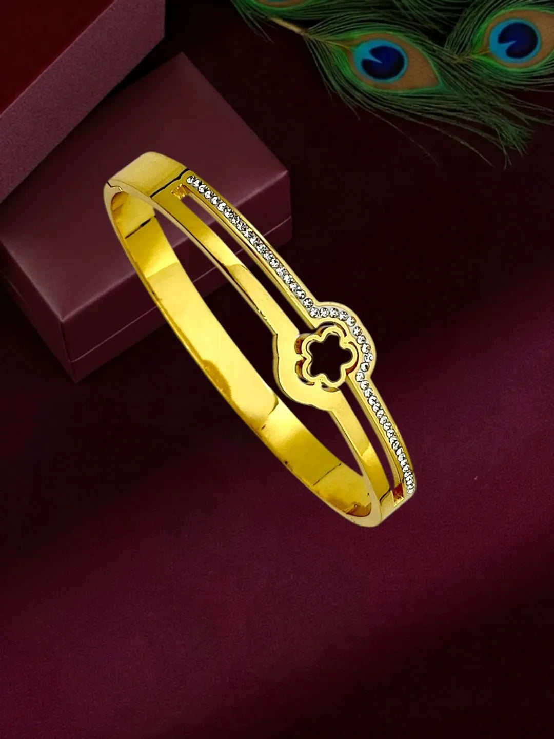 Gold Plated Anti Tarnish CZ Clover Shape Bracelet