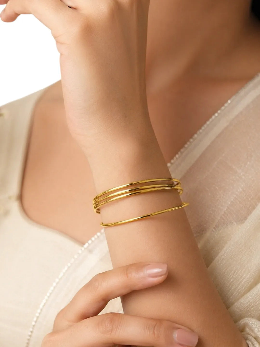 Set of 5 Gold-Plated Bangles