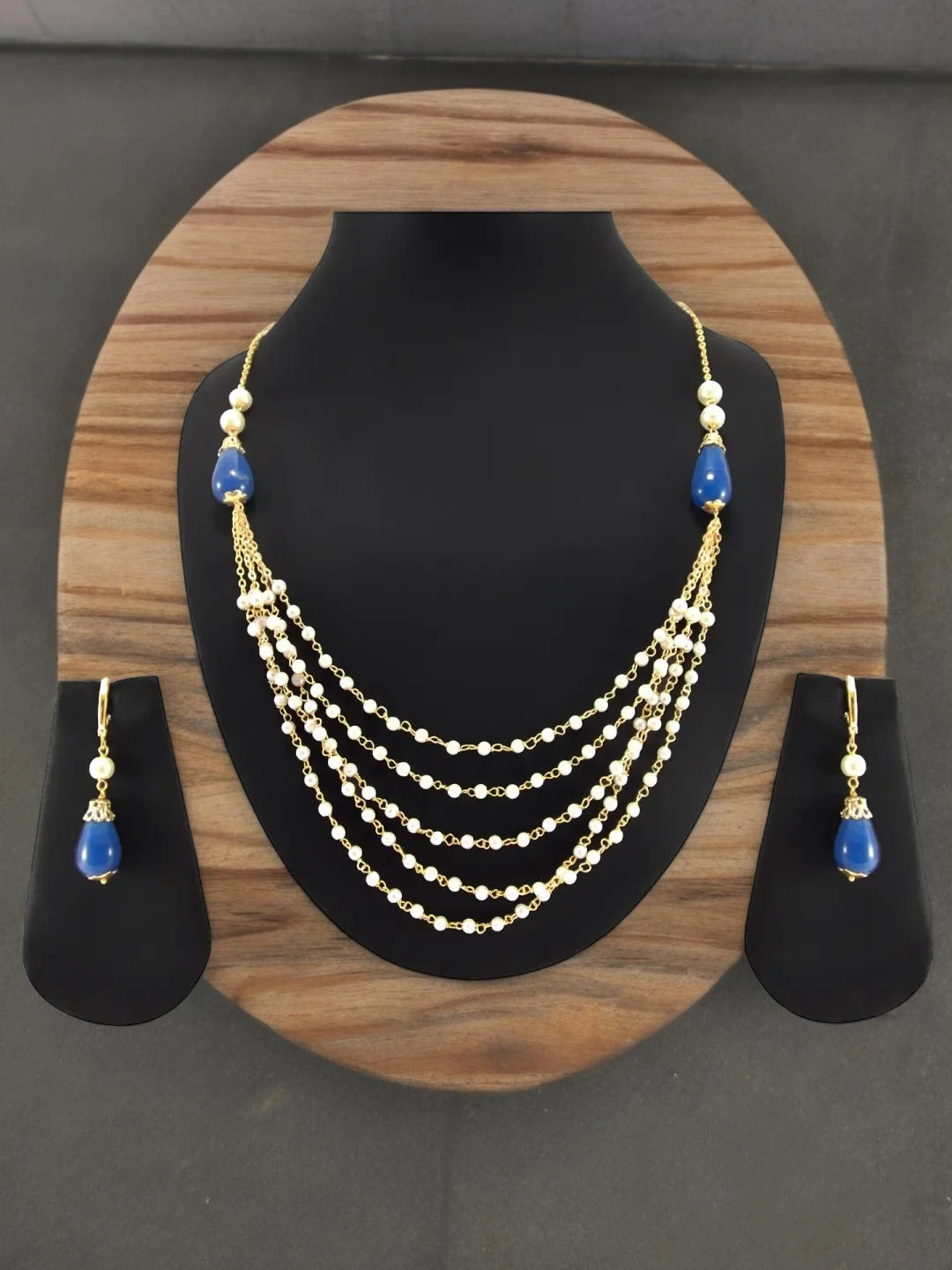 Gold-Plated Pearl Layered Necklace Set
