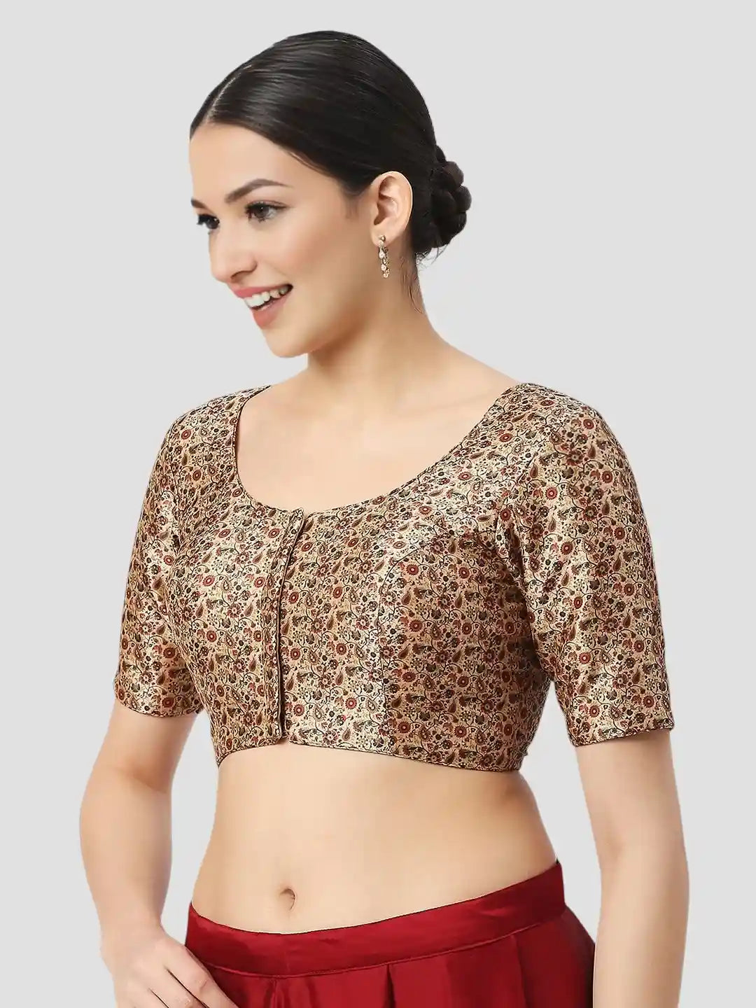 Creamy Elegance in Red Paisley