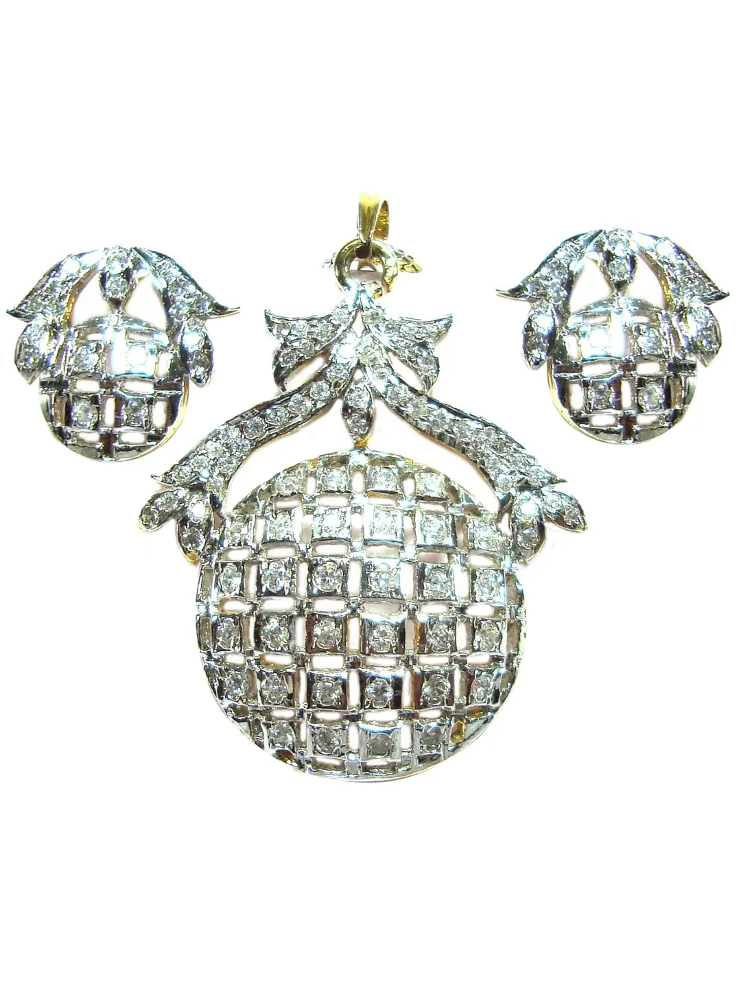 Circular American Diamond Pendant With Earrings