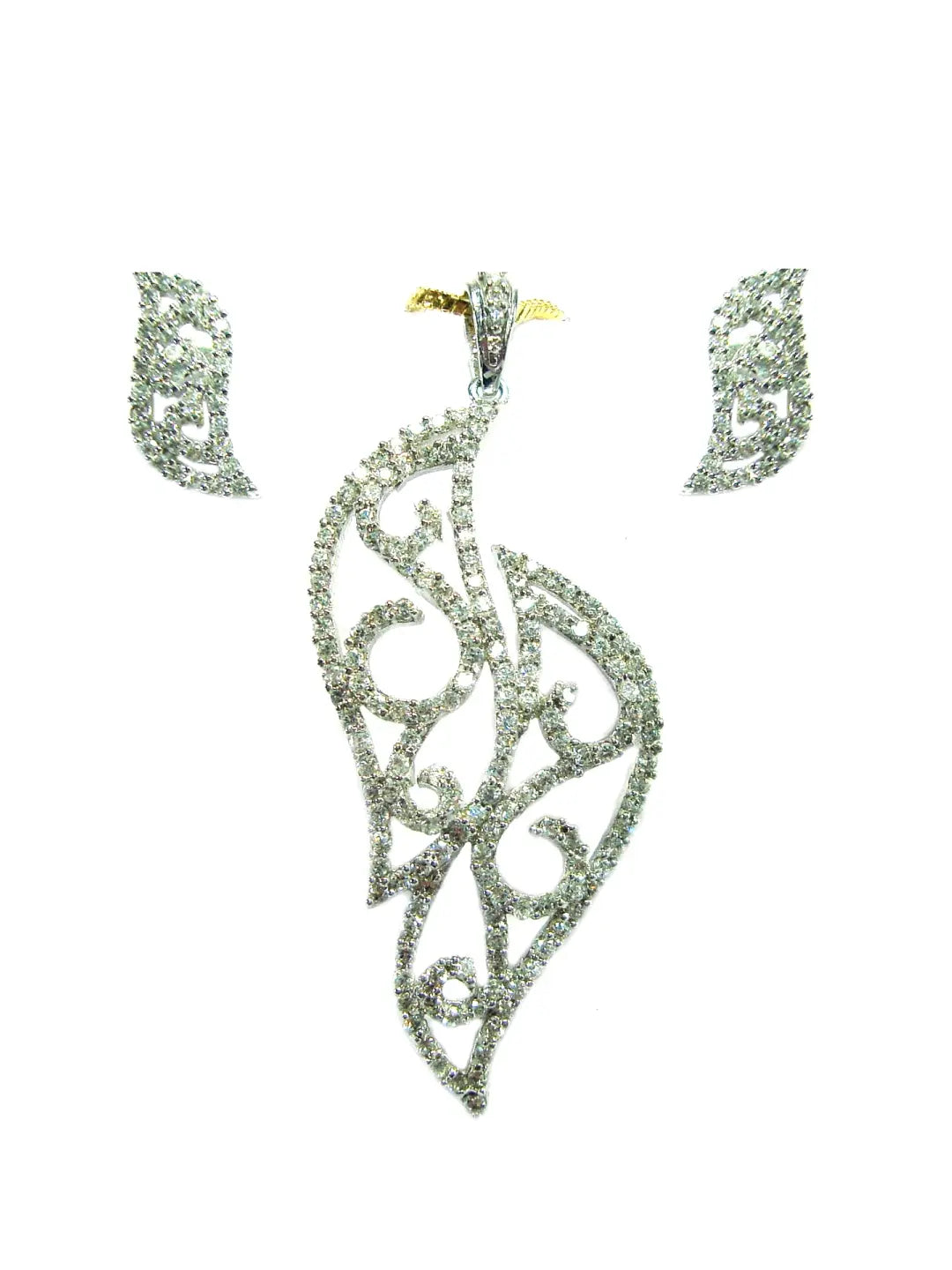American Diamond Pendant With Earrings