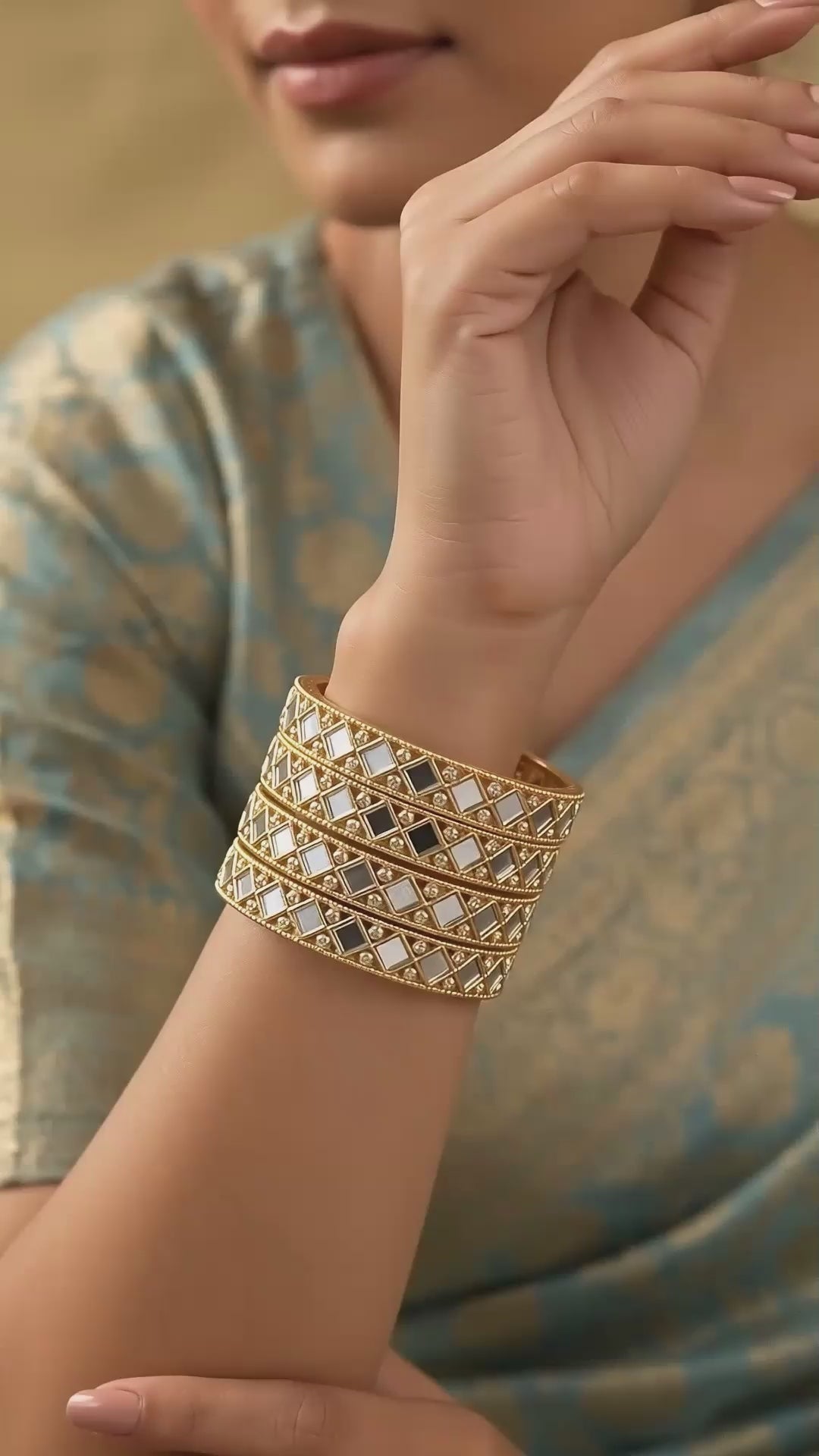 Gold Plated Set Of 4 Square Mirror Bangle Set
